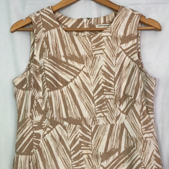 Banana Republic Linen Blend Tan/ Ivory Palm Leaf Sleeveless Sheath Dress Size 8 - Picture 3 of 12